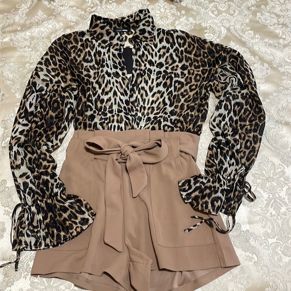 Fashion Nova Pants - Fashion Nova leopard short romper